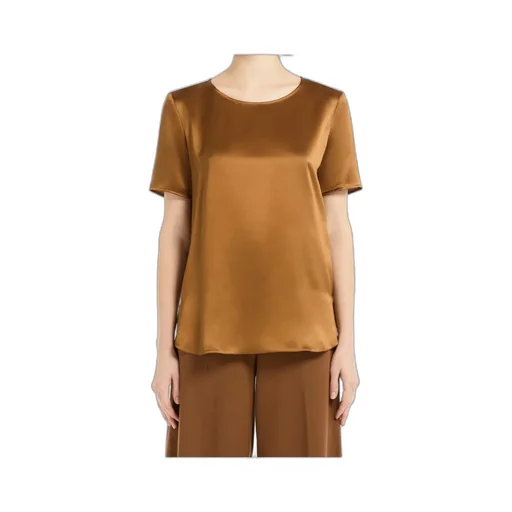 Short-Sleeved T-Shirt