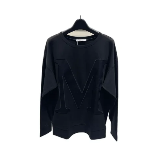 Long-Sleeved T-Shirt