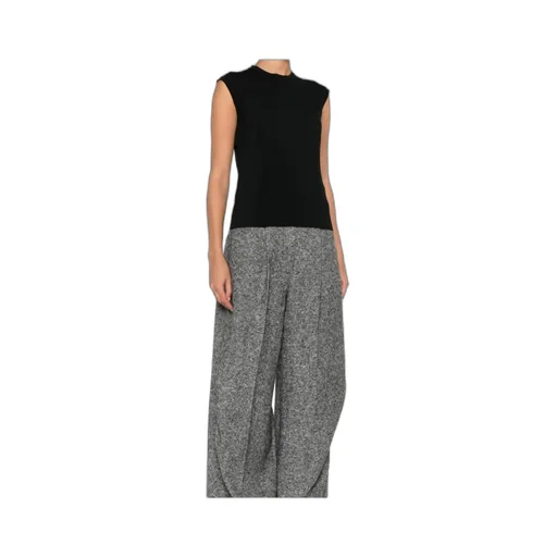 Crew Neck Vest