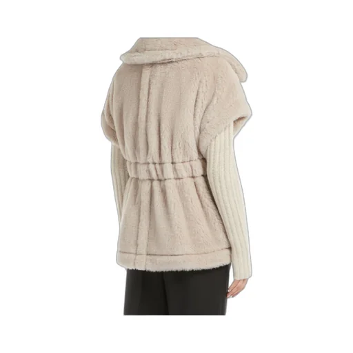 Cape In Alpaca And Wool Teddy Fabric