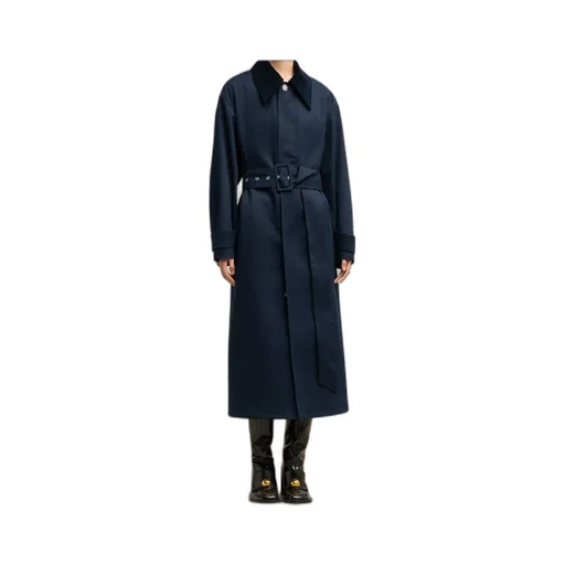 Long-Sleeved Windbreaker