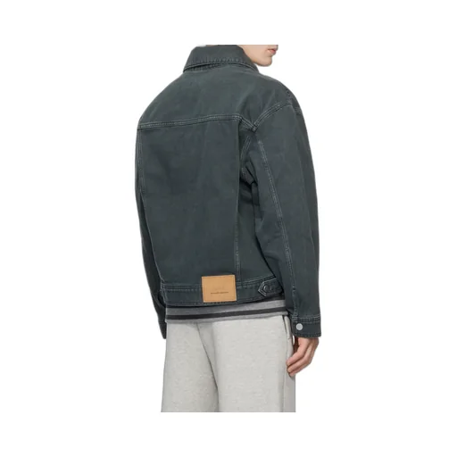 Buttoned Jacket