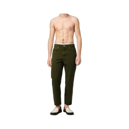 Tapered Fit Jeans