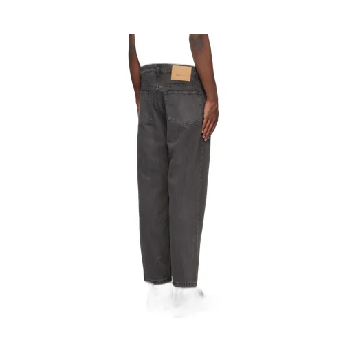 Tapered Fit Jeans