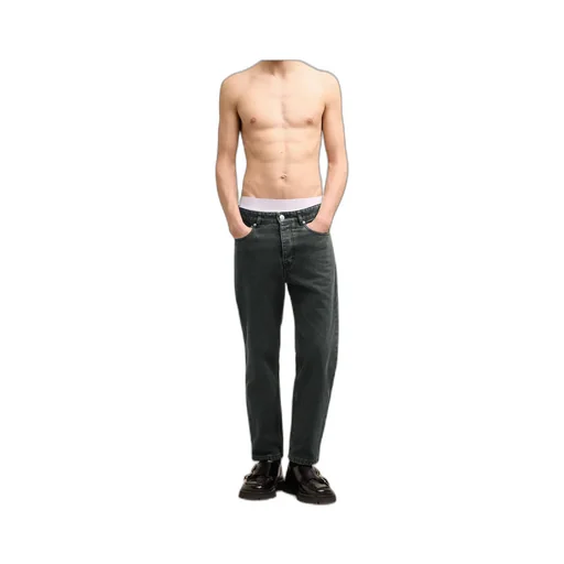 Tapered Fit Jeans