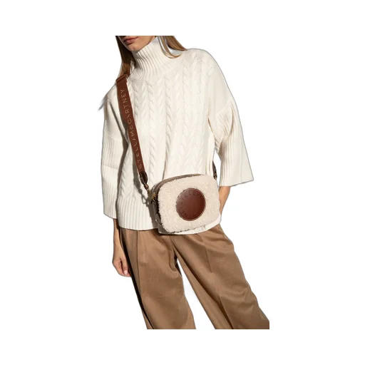 Logo-Patch Zipped Crossbody Bag