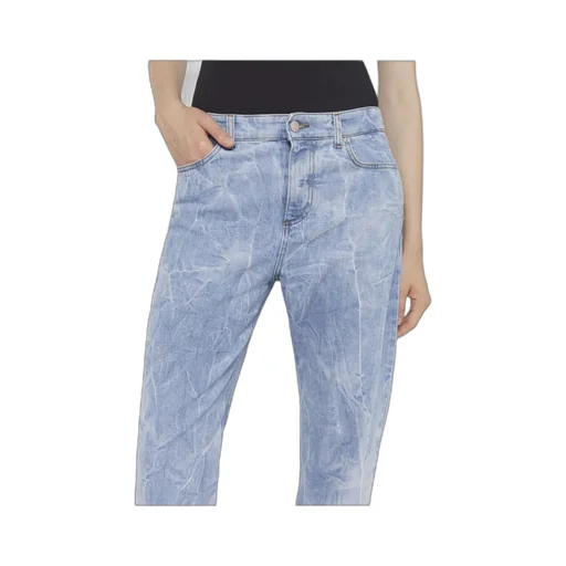 Straight Jeans