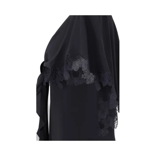 Lace-Detailing Blouse