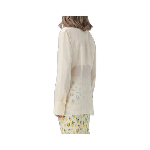 Buttoned Long-Sleeved Shirt