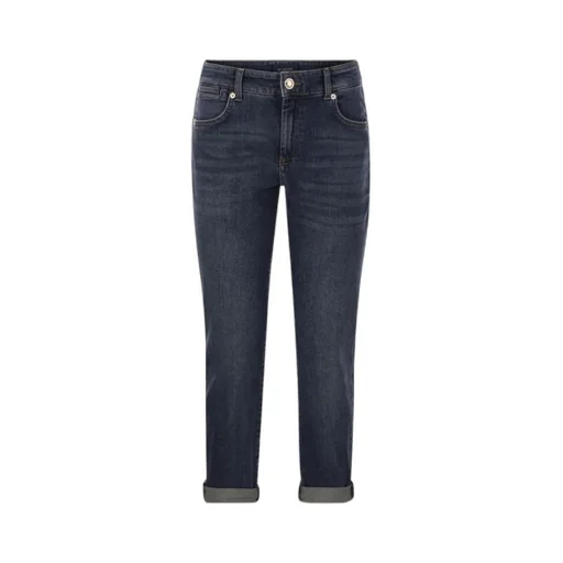 Belt-Loop Jeans
