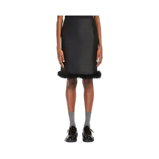 Soft Feathered Skirt