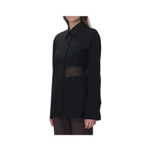 Buttoned Long-Sleeved Shirt