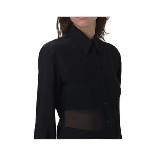 Buttoned Long-Sleeved Shirt