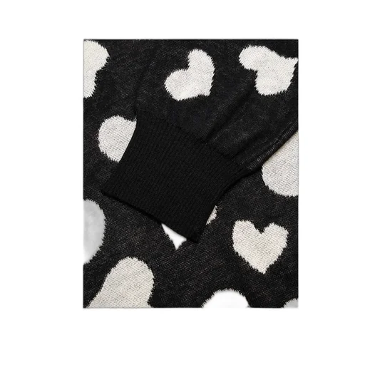 Love Pattern Pullover