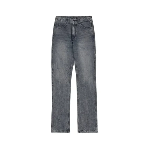 Belt-Loop Jeans