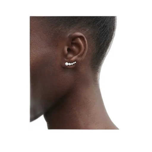 Petite Croissant Japonais Ear Cuff