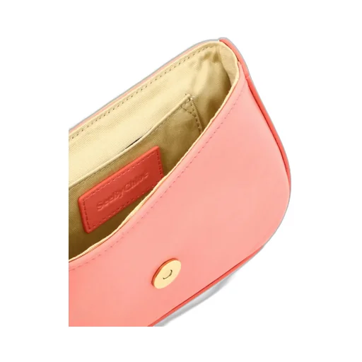 Hana Chain Crossbody Bag