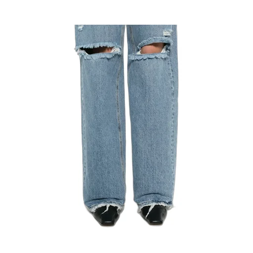 Wide-Leg Jeans