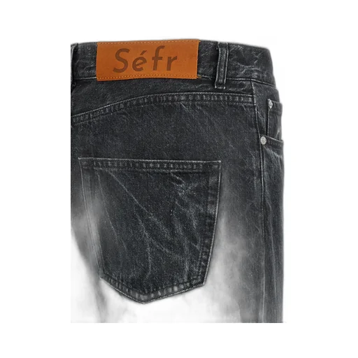 Classic Cut Five-Pocket Jeans