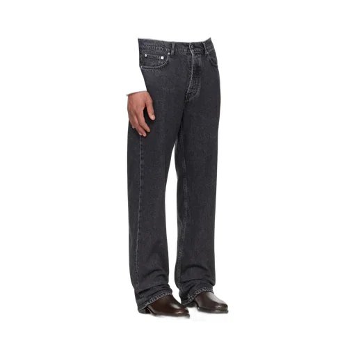 Classic Cut Jeans