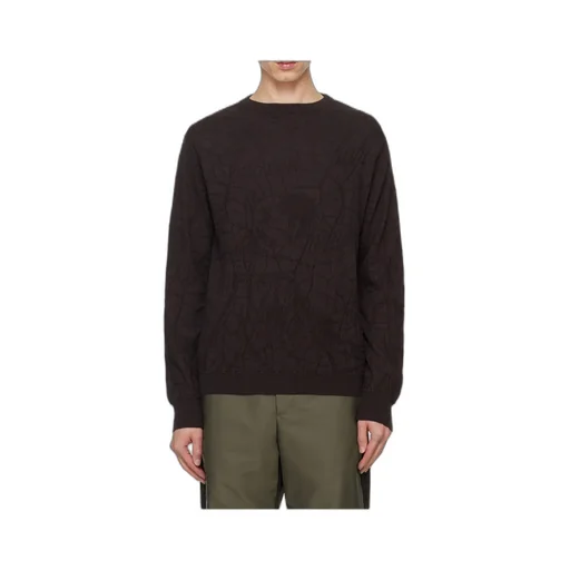 Yiota Sweater