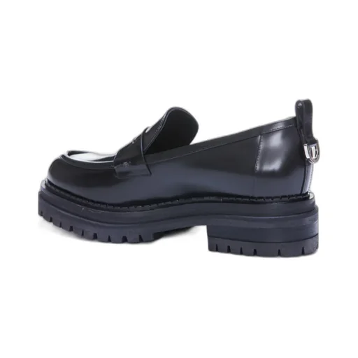 Round Toe Loafers