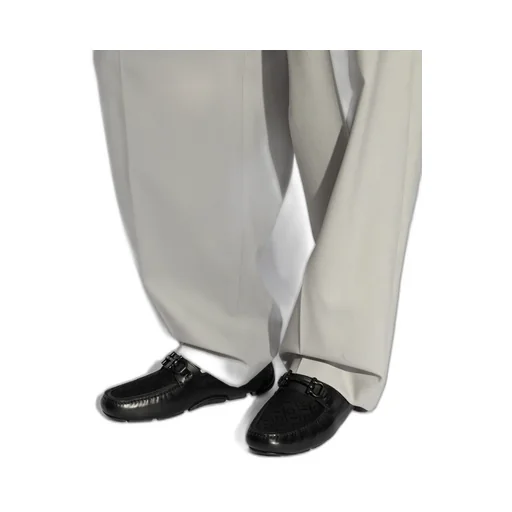 Round Head Logo Detail Loafers