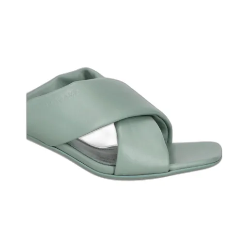 Crossover-Strap Sliders