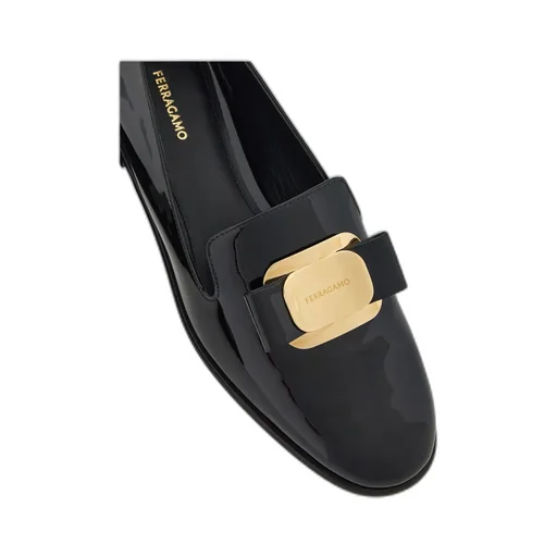 New Vara Plate Loafers