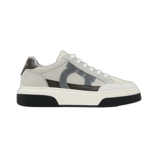 Embossed Logo Low Upper Board Shoes