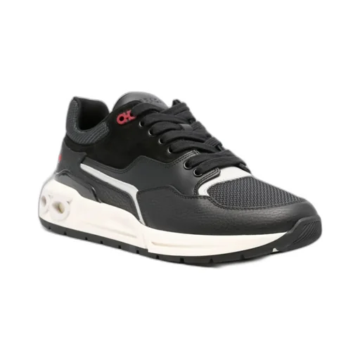 Lace-Up Low-Cut Sneakers