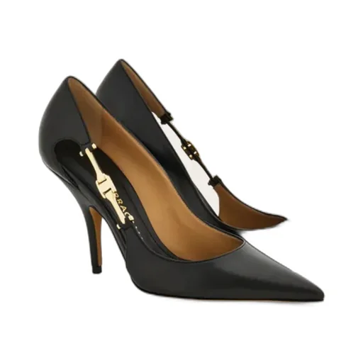 F Buckle Pump