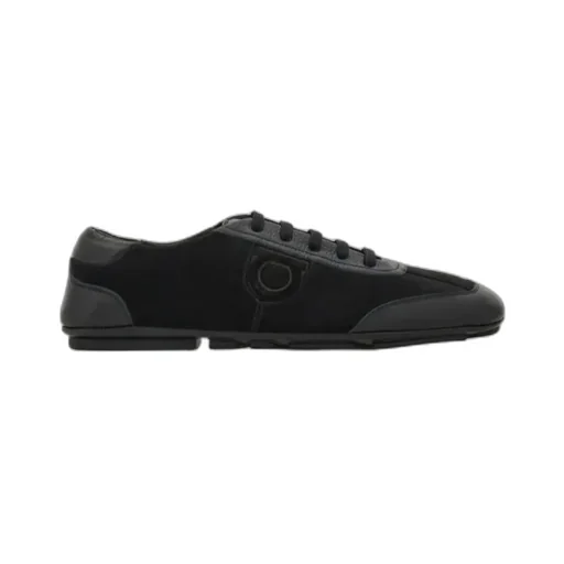 Lace-Up Driver