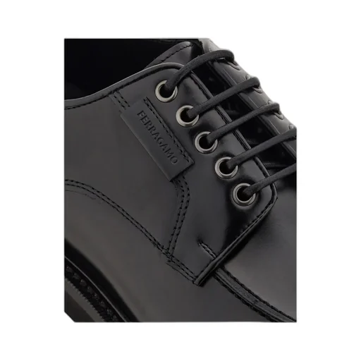 Derby Shoe