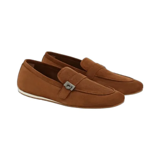 Hug Buckle Loafer