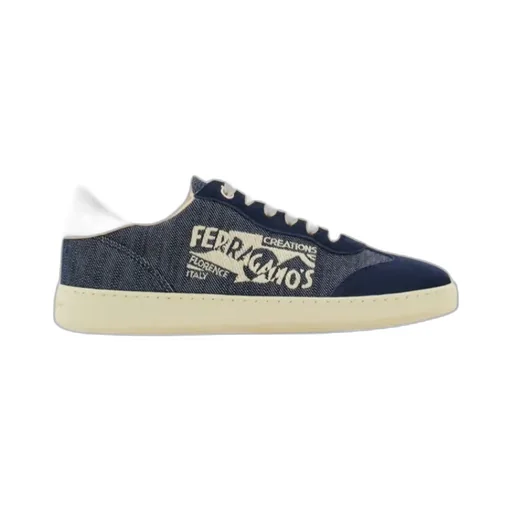 Low Top Sneaker With Logo