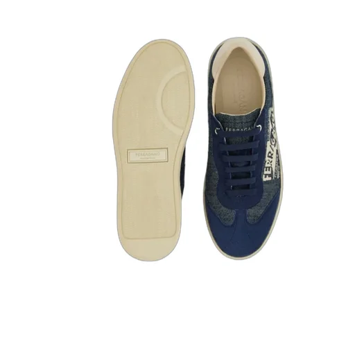 Low Top Sneaker With Logo