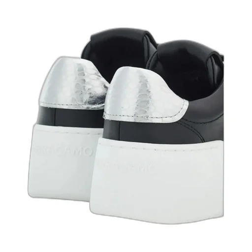 Wedge Sneaker