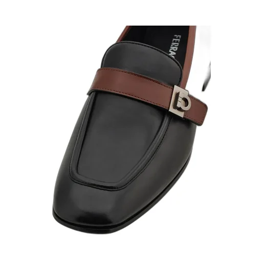 Gancini Hug Loafer