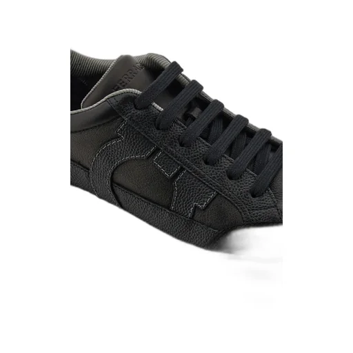 Cassina Sneakers
