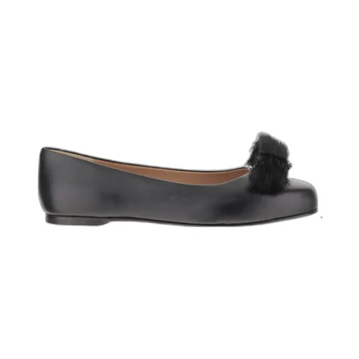 Round-Toed Ballet Flats