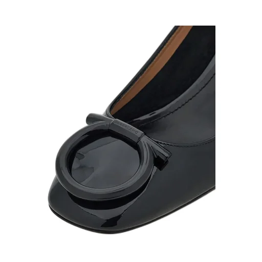 Maxi Gancini Pumps