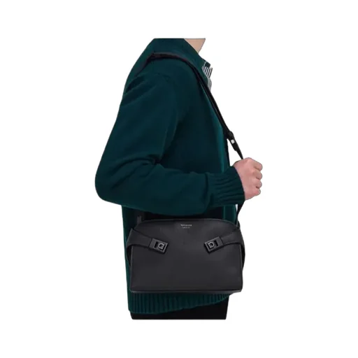 Hug Shoulder Bag