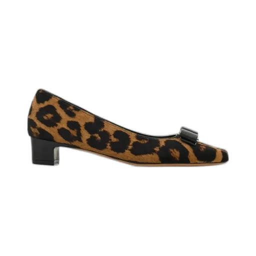 Leopard-Printed Mid-Heeled Pumps