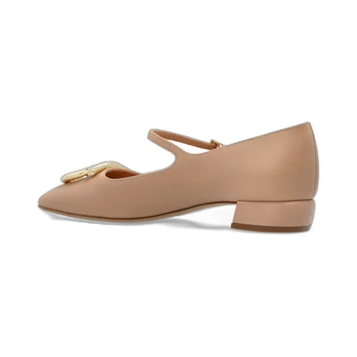 Heel Marry