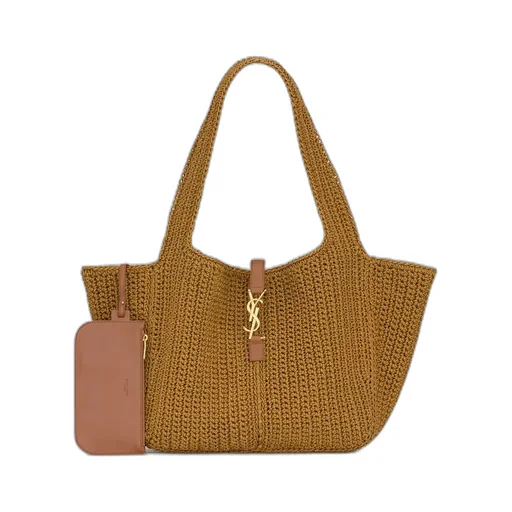 Le 5 à 7 Logo Plaque Shoulder Bag
