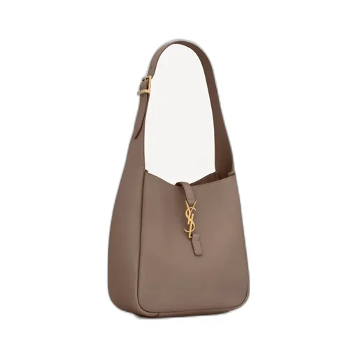 Le 5 à 7 Supple Small In Grained Leather