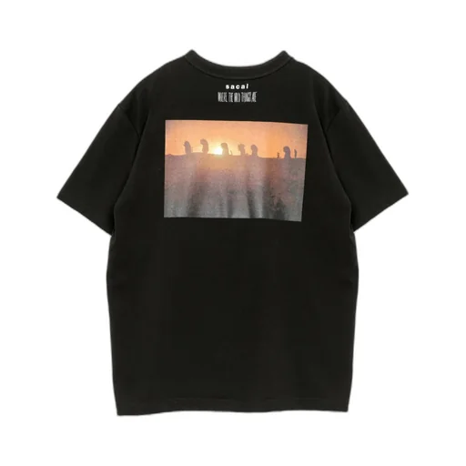 Graphic-Print T-Shirt
