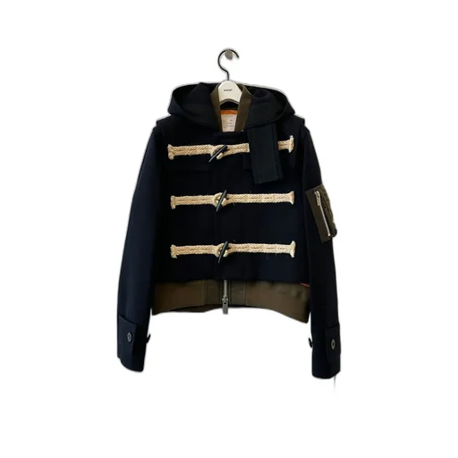 Toggle-Fastening Hooded Jacket