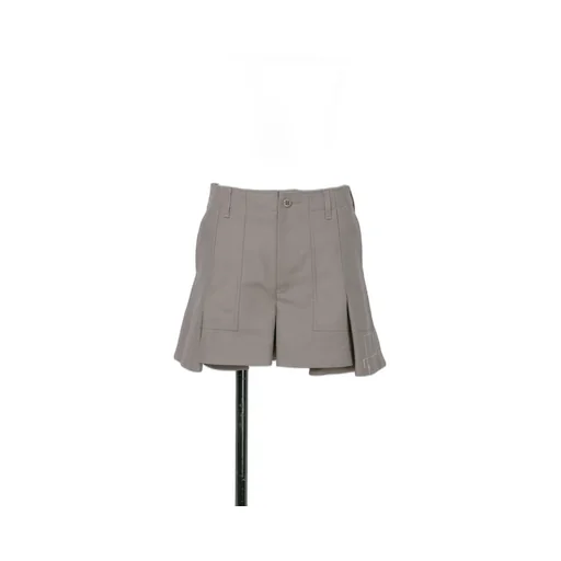 Pleated Shorts